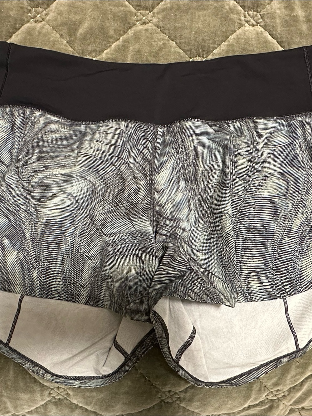 lululemon speed up short